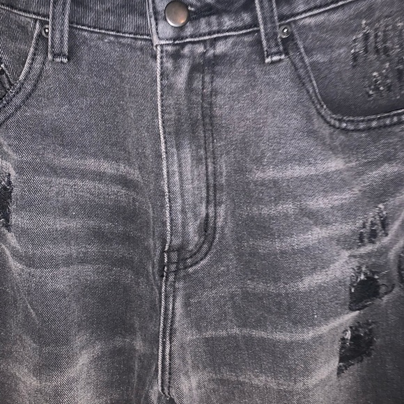 Erissa Knee Rip Jeans Washed Black NWOT - Picture 9 of 12